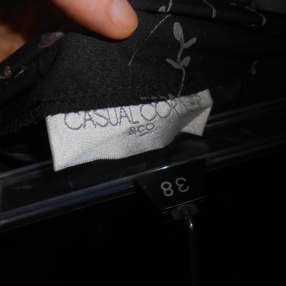 Flowered Maxi Skirt - Picture 5 of 6